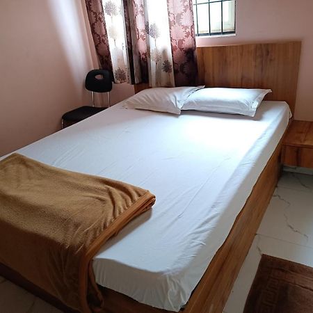 Mandara Comforts Hotel 벵갈루루 외부 사진
