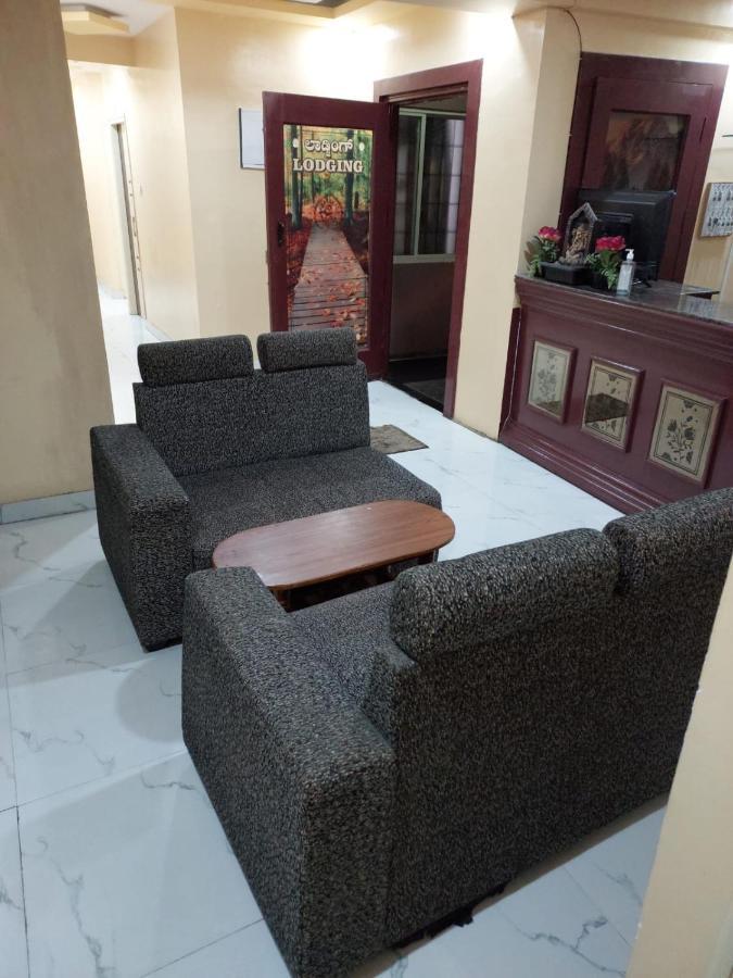 Mandara Comforts Hotel 벵갈루루 외부 사진
